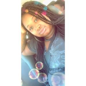 Meet your Posher, Symone